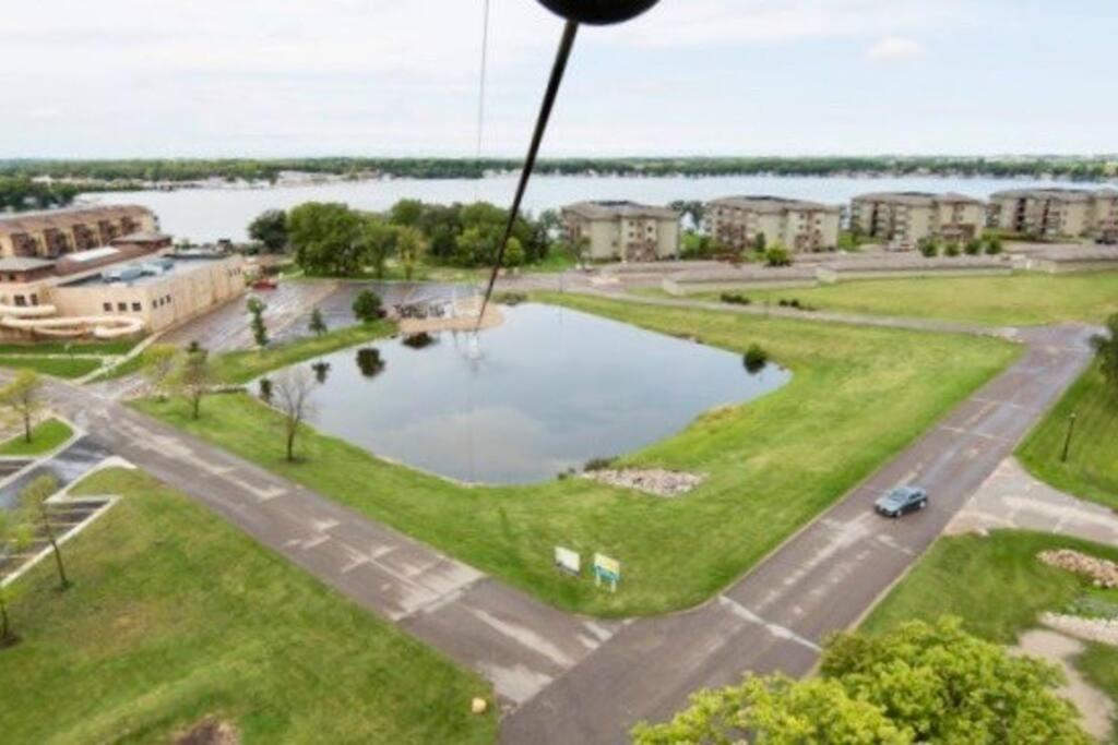 Boho Bungalow On The Pond W/ Hot Tub Arnolds Park Exterior photo